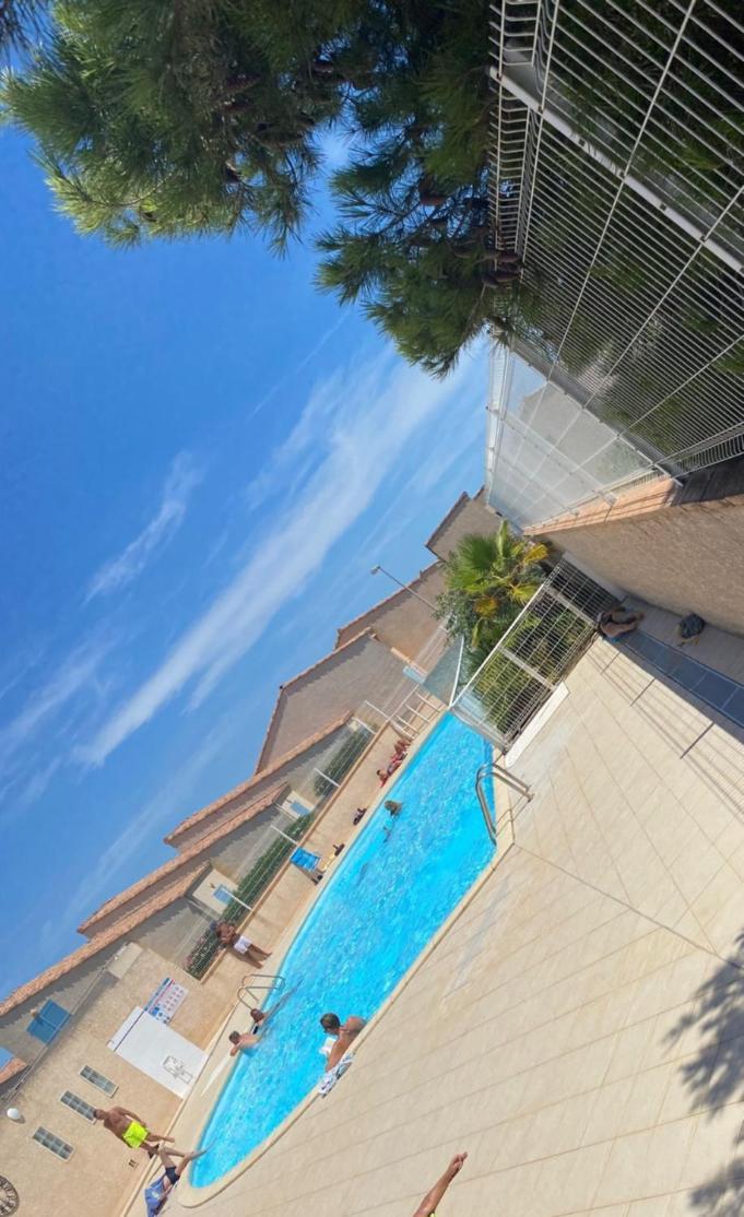 T3 Vue Mer Et Plage, Avec Wifi Et Parking Saint-Pierre-la-Mer  外观 照片